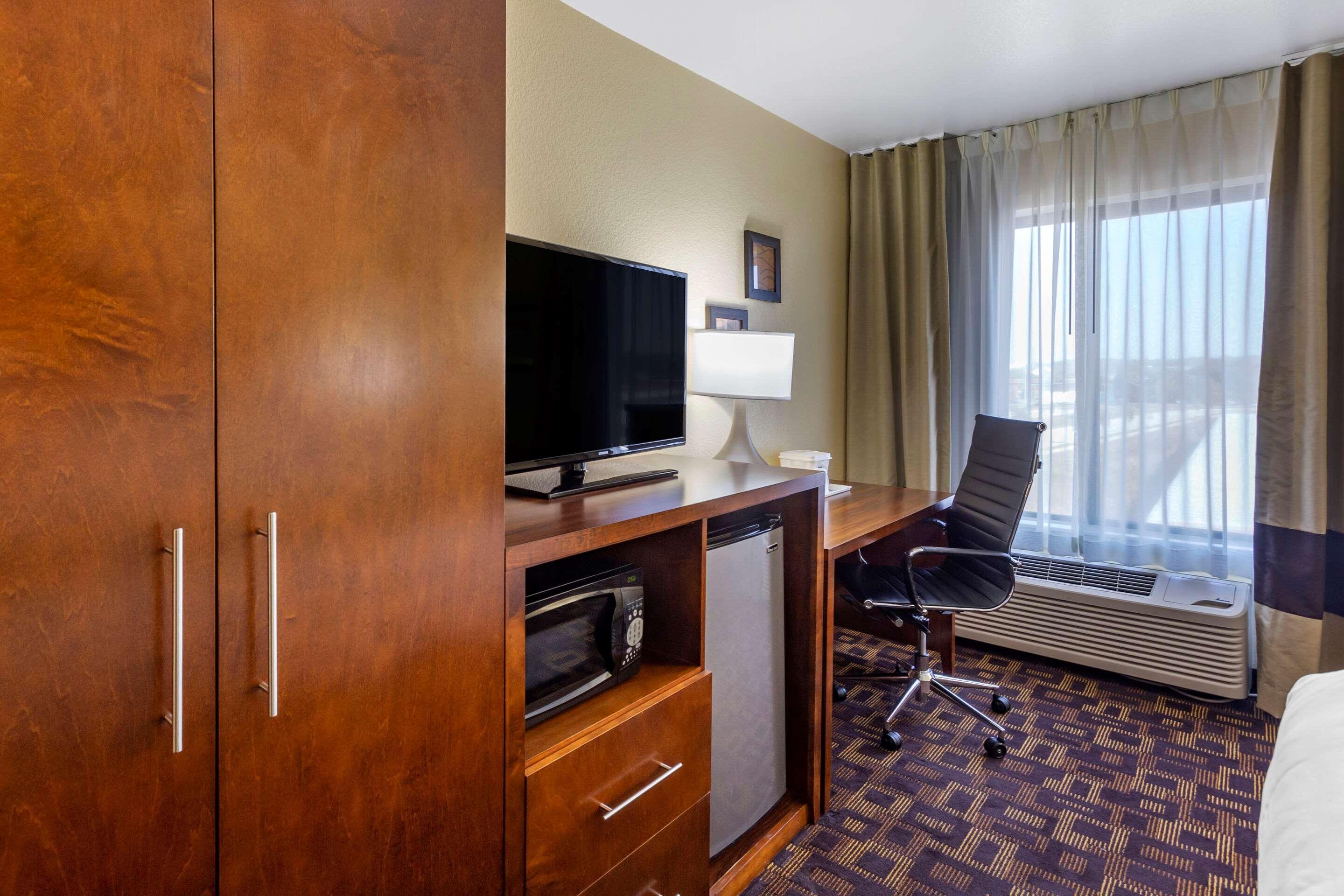 Comfort Inn & Suites North Aurora - Naperville Dış mekan fotoğraf