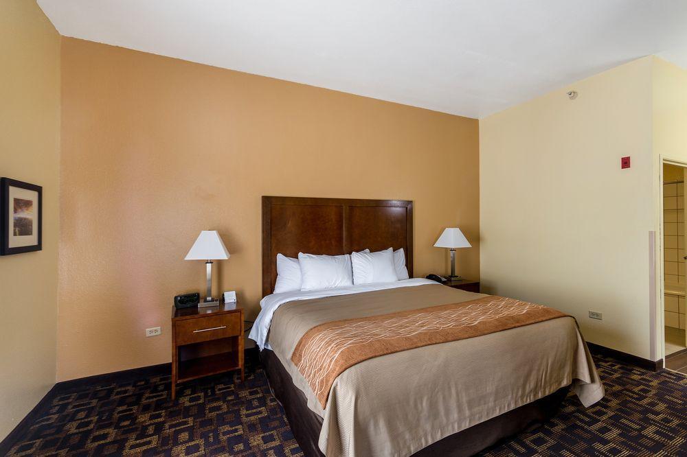 Comfort Inn & Suites North Aurora - Naperville Dış mekan fotoğraf