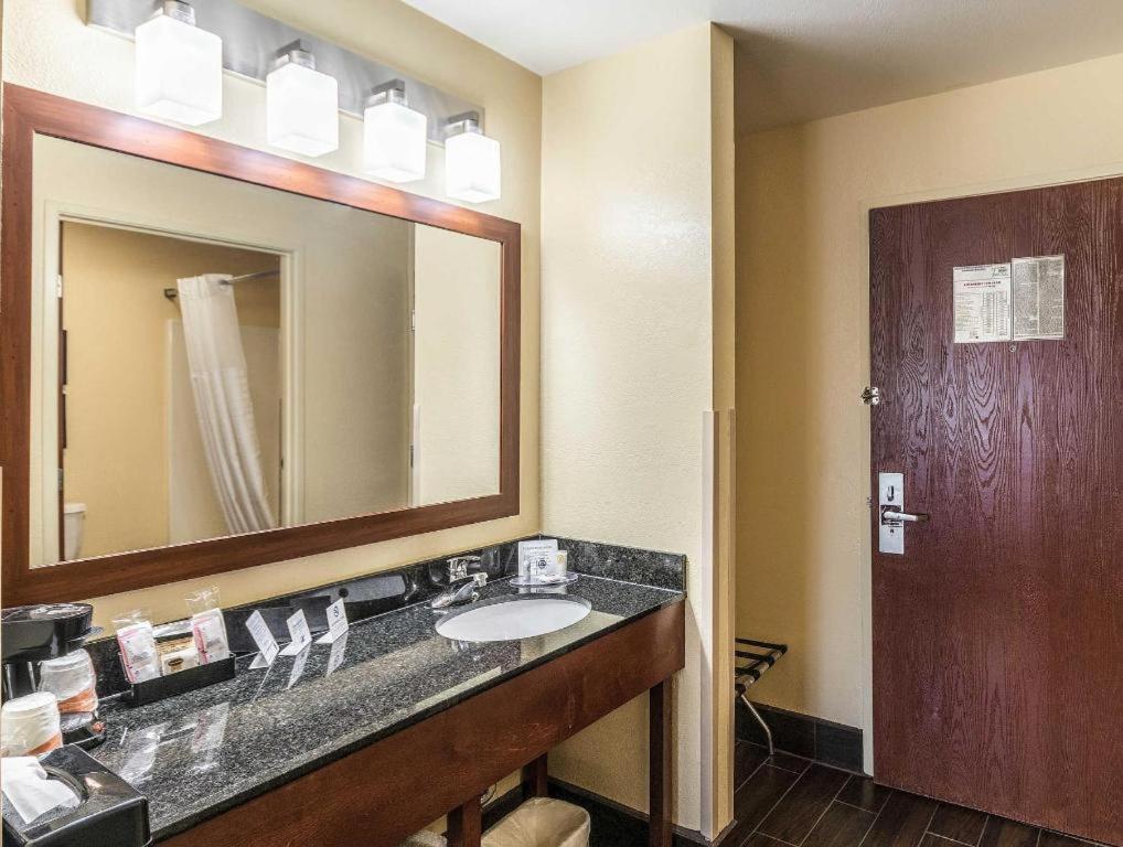 Comfort Inn & Suites North Aurora - Naperville Dış mekan fotoğraf